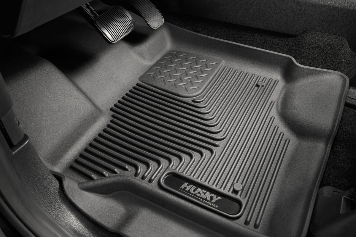 Husky Liners Weatherbeater - Front Floor Liners 18361